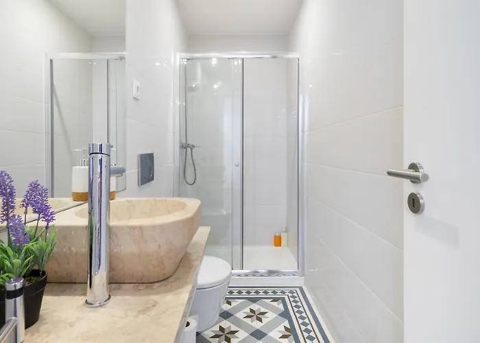 Whome | Paz Downtown #2 Lisboa